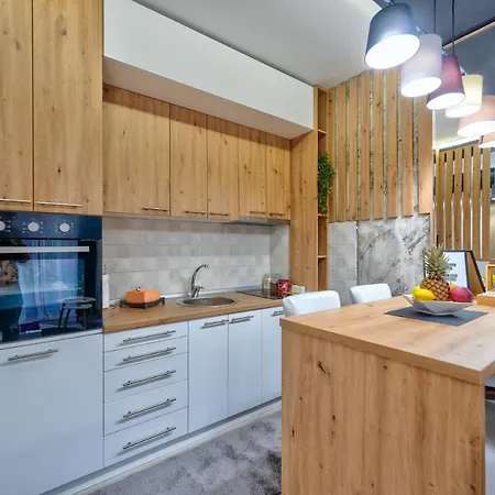 Mons In Katalina * Zlatibor