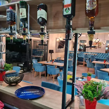 Mons In Katalina Апартаменты