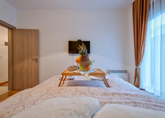 Mons In Katalina Lejlighed Zlatibor